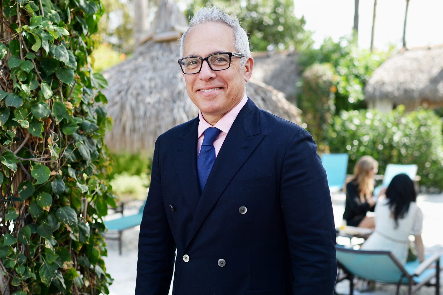 https://pyxis.nymag.com/v1/imgs/a4b/1b0/8f4fb1effee7f99412b620da852ffd7be8-09-geoffrey-zakarian.2x.h473.w710.jpg