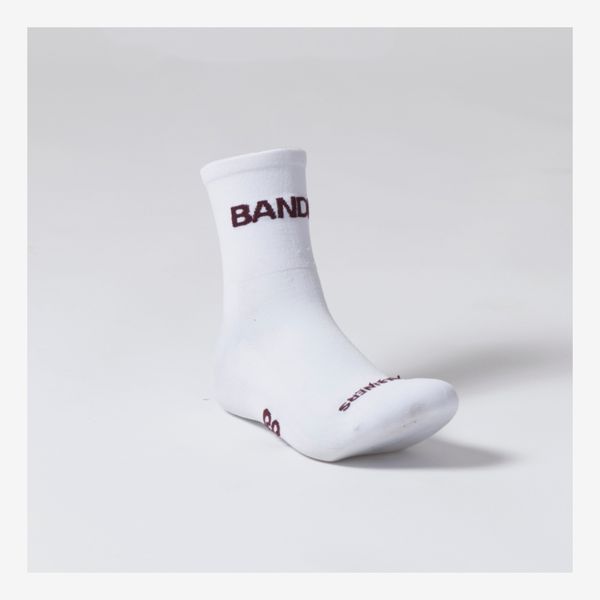 Bandit Lite Run Quarter Socks - White with Deep Cherry - 2 Pack