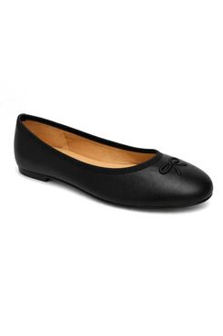 French Sole Nicky Hilton - Kathy