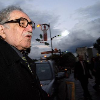Literature Nobel Price Colombian Gabriel Garc?a M?rquez, at his arrival to the University of Guadalajara in Guadalajara Mexico, 23 November 2007. AFP PHOTO/Ivan Garcia (Photo credit should read IVAN GARCIA/AFP/Getty Images)