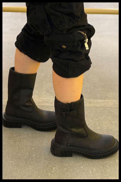 The author wearing Camper's Pix Berlin boots.