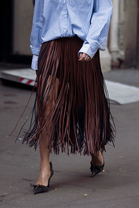 Street Style - Paris Fashion Week - Womenswear Spring Summer 2026 - Day Four