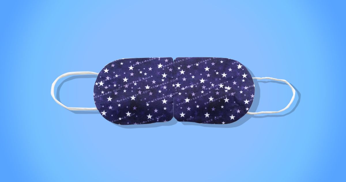 SpaceMasks SelfHeating Eye Mask Review The Strategist