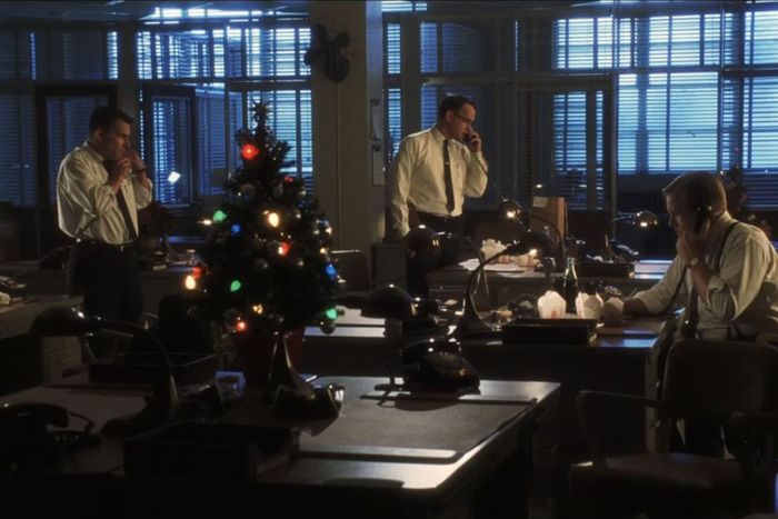 ‘Catch Me If You Can’ Is a (Lonely) Christmas Film