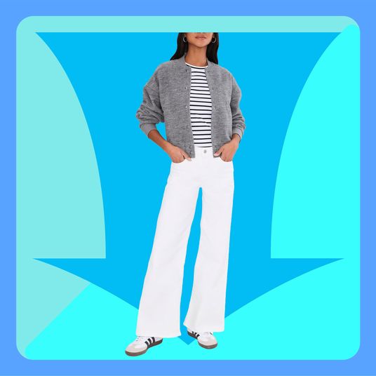 Technology news and reviews image