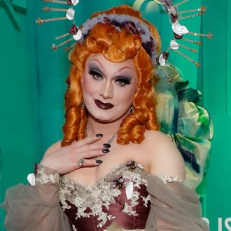 ‘Drag Race’ Winner Jinkx Monsoon Joins Broadway’s ‘Chicago’