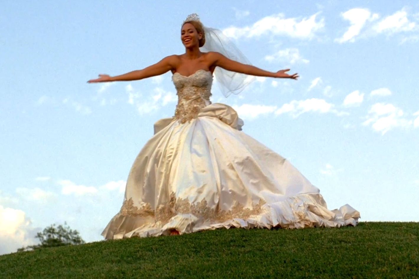 Riki Dalal Bespoke made Designer Wedding Dress / Beyonce | eBay