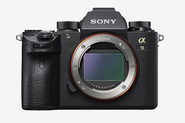 Sony a9 Full Frame Mirrorless Interchangeable-Lens Camera (Body Only)