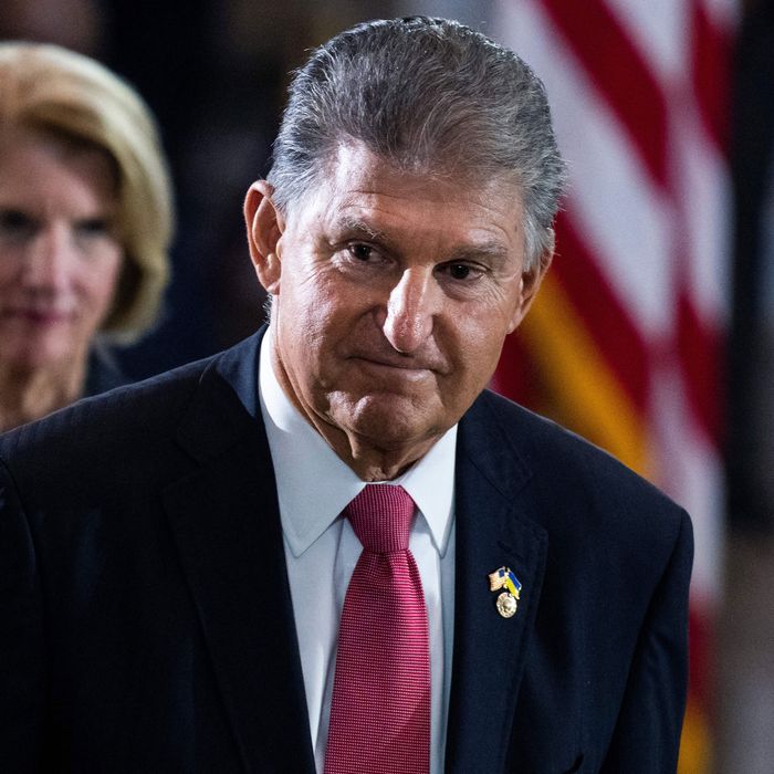 Republicans Line Up To Challenge Joe Manchin In 2024   1e3c76465c969c15d29e844ca4f73002c0 Joe Manchin.rsquare.w700 