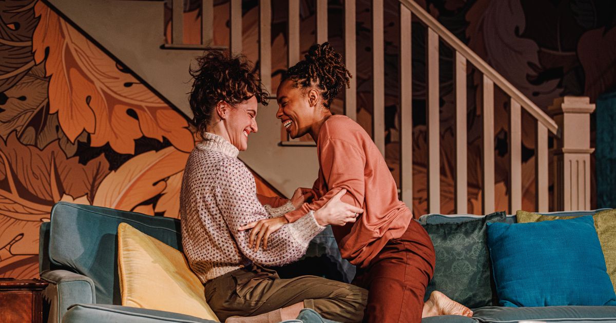 Theater Review: Renae Simone Jarrett's 'Daphne' - Vimarsana News