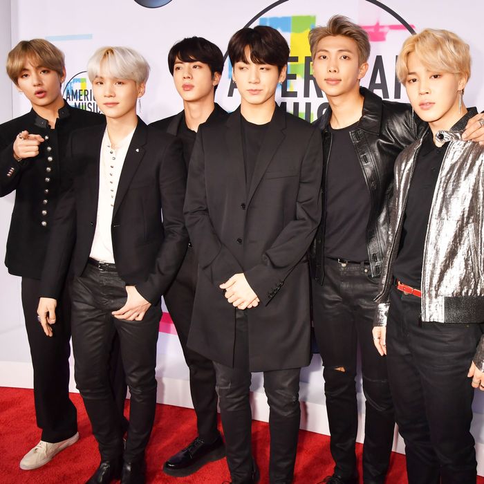 BTS Renews Contract With BigHit for 7 More Years