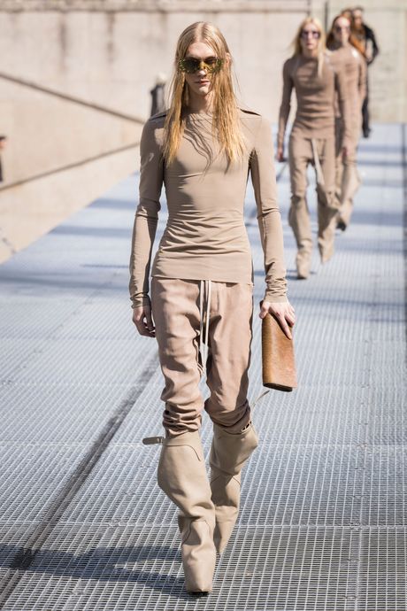 Rick Owens fashion show in Paris, Spring Summer 2027 Menswear Fashion WeekPhoto by Valerio Mezzanotti