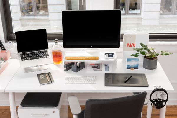 The Best Premium Desk Accessories 2023  A Desk Setup For Design Lovers! 