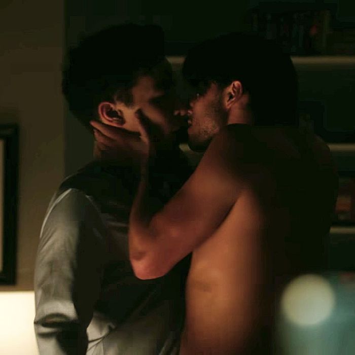 euphoria gay sex scene