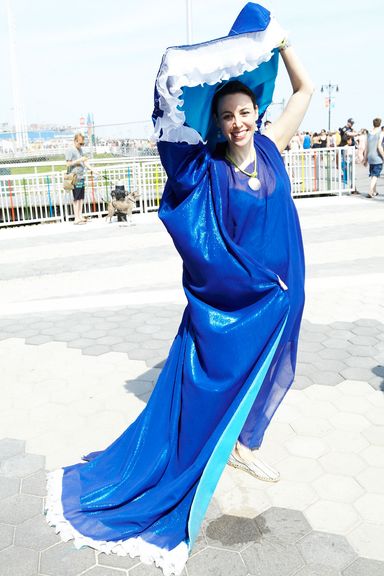 Street Style: The Most Dazzling and Mystical at the Mermaid Parade