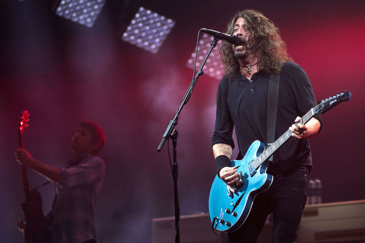 The Inspiration of Foo Fighters — in 10 Stunning Lyrics - Artist