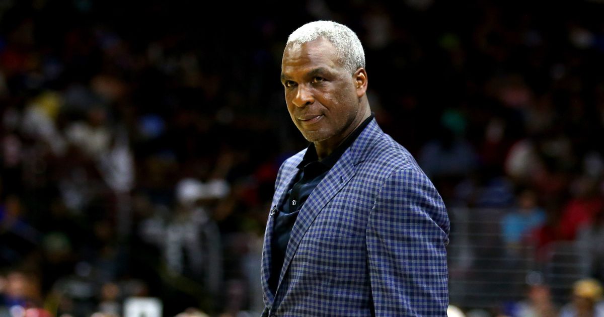 Charles Oakley Gets a One-Year Madison Square Garden Ban