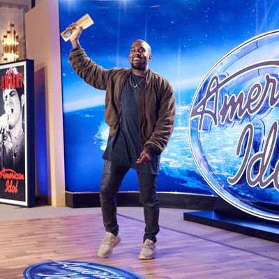 AMERICAN IDOL: Kanye West surpises the Judges and Ryan on AMERICAN IDOL by auditioning in San Francisco. Pictured: Kanye West shows off his golden ticket. AMERICAN IDOL will begin its 15th – and farewell – season with a special two-night, four-hour premiere event Wednesday, Jan. 6 (8:00-10:00 PM ET/PT) and Thursday, Jan. 7 (8:00-10:00 PM ET/PT) on FOX. AMERICAN IDOL XV continues on Wednesdays (8:00-9:00 PM ET/PT) and Thursdays (8:00-10:00 PM ET/PT). © 2016 Fox Broadcasting Co. Cr: Michael Becker / FOX.