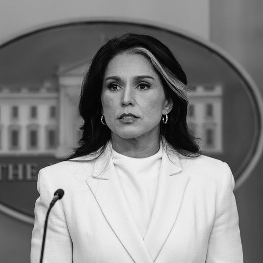 White House Holds Press Briefing