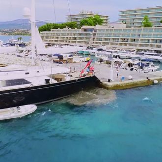 below deck sailing yacht crash