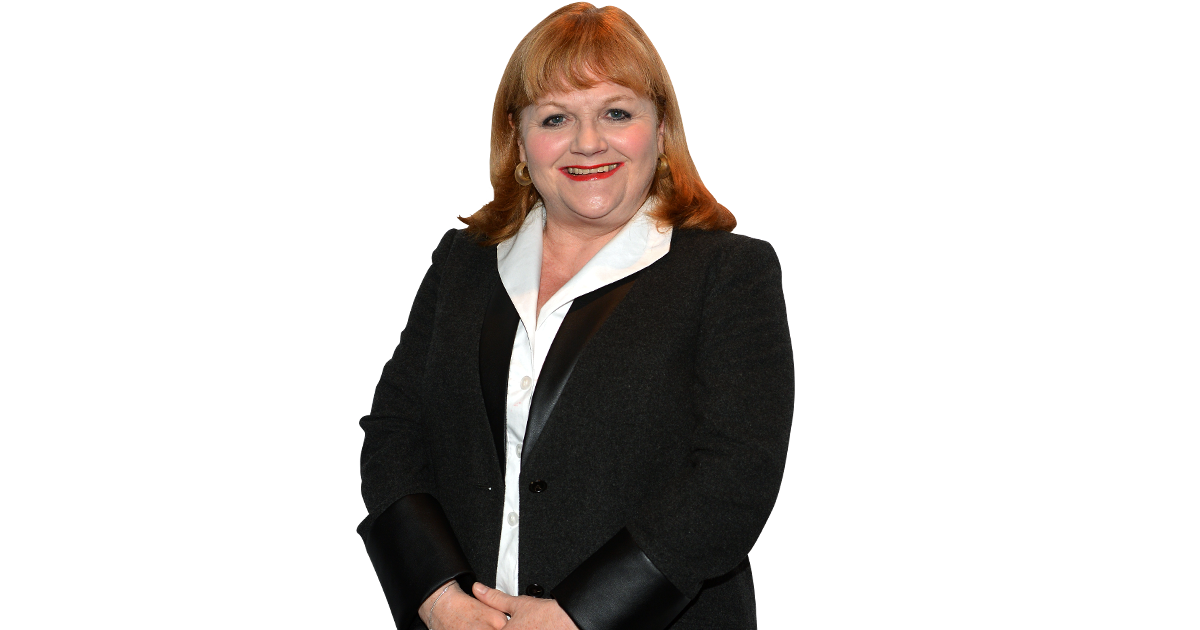 唐頓莊園萊斯利尼可 (Lesley Nicol) 的造型時尚和帕特莫爾夫人即將到來的浪漫史