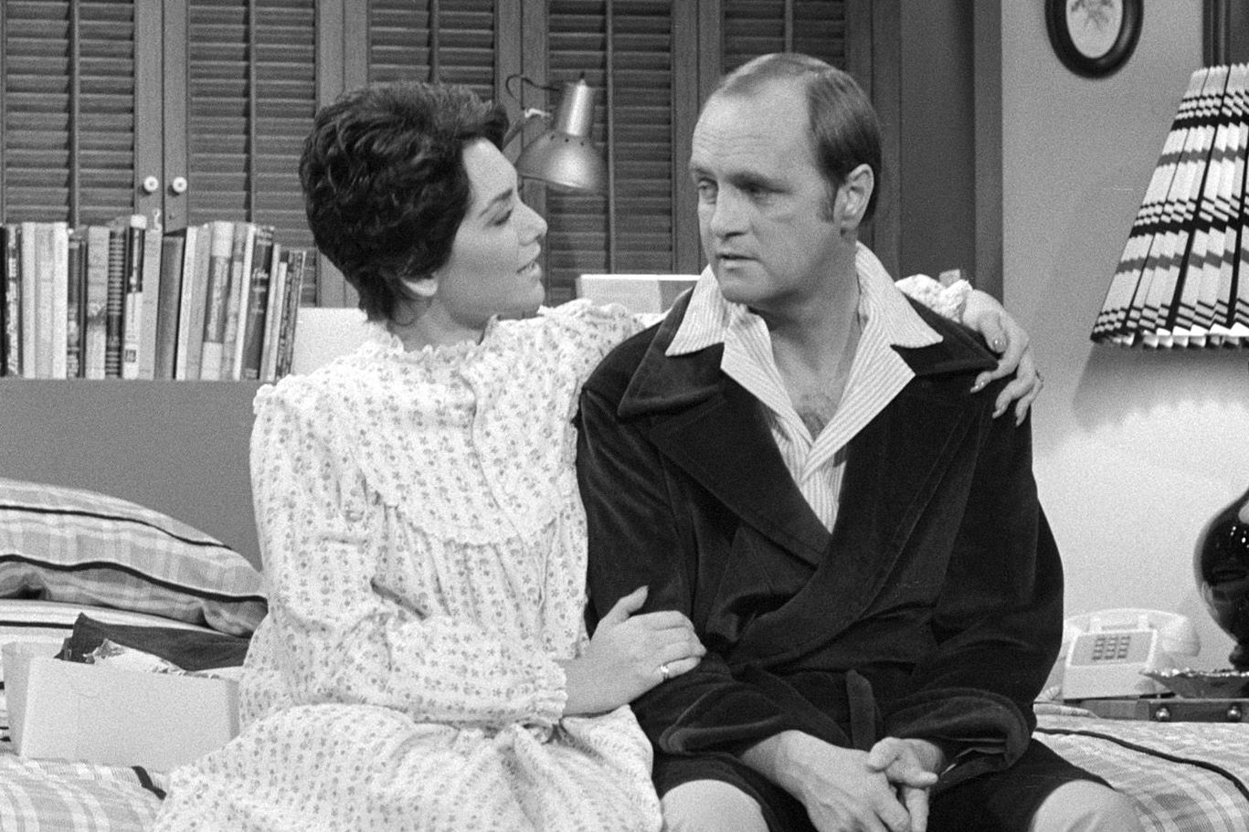 Hi, Bob! The Bob Newhart Show (1972–1978), with wife Emily, played by Suzanne Pleshette.