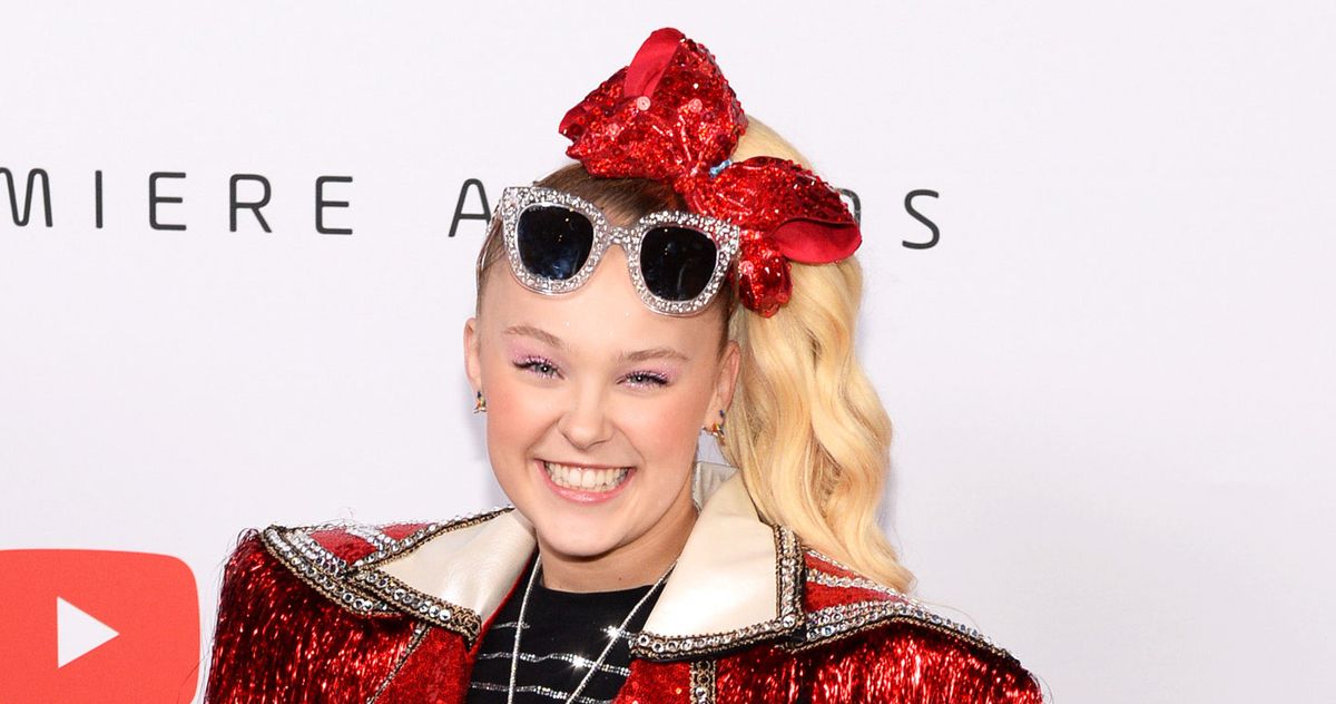 JoJo Siwa appeared as LGBTQ on TikTok?  To watch