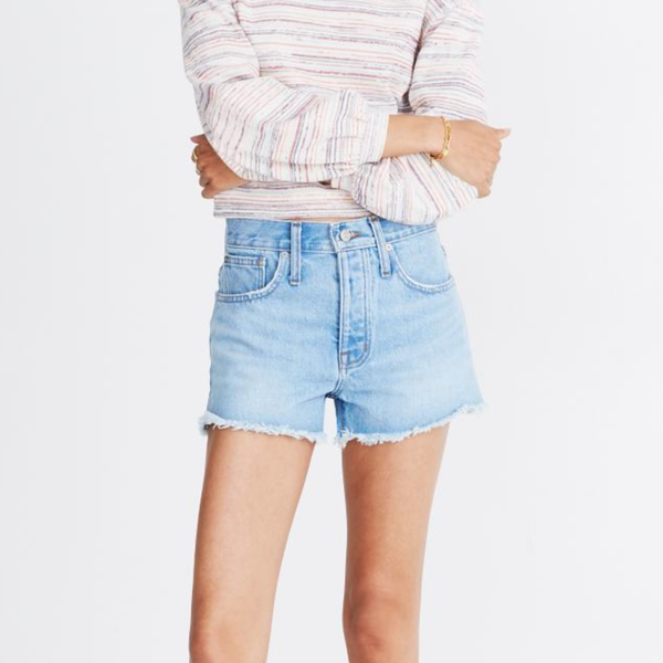 Madewell Relaxed Denim Shorts in Dunwoody Wash