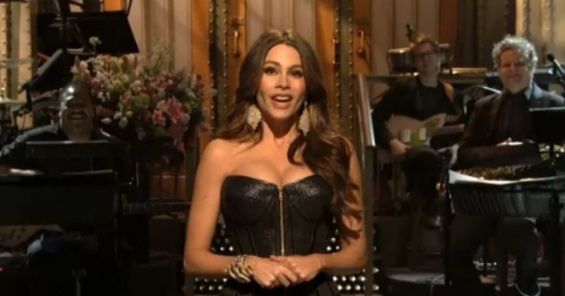 Sofia Vergara Gave Sexy Librarian By Pairing a Leather Corset