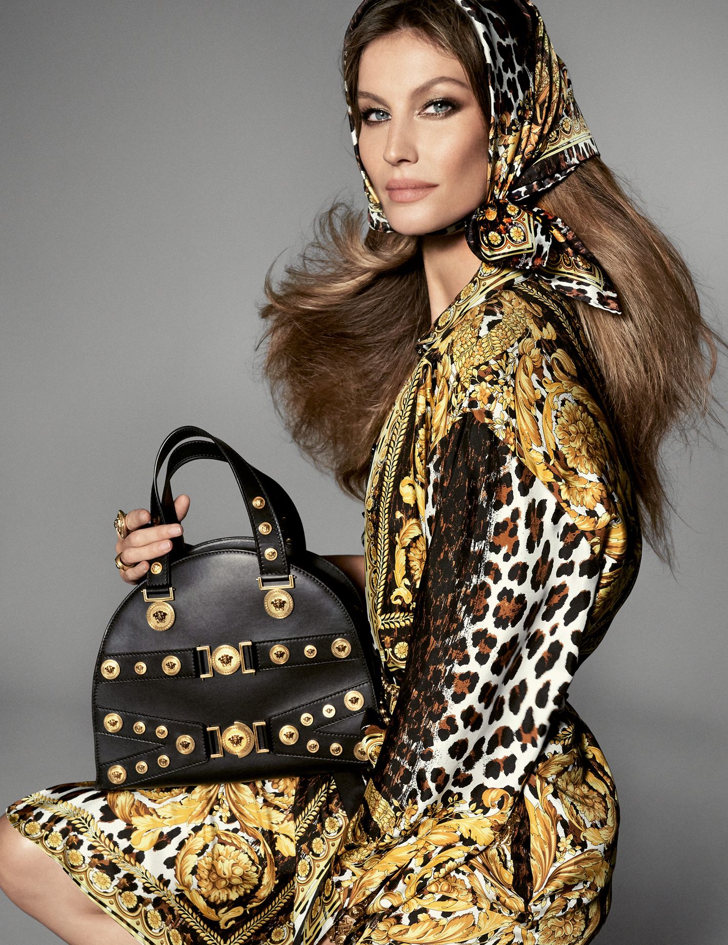 90s Supermodels Pose For Versace S New Campaign - vrogue.co