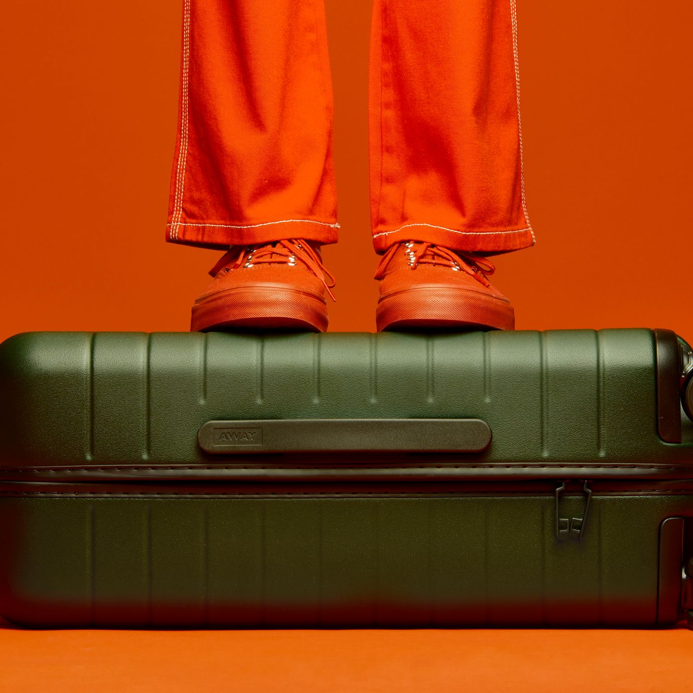RIMOWA Essential Trunk Plus Suitcase in Pink for Men