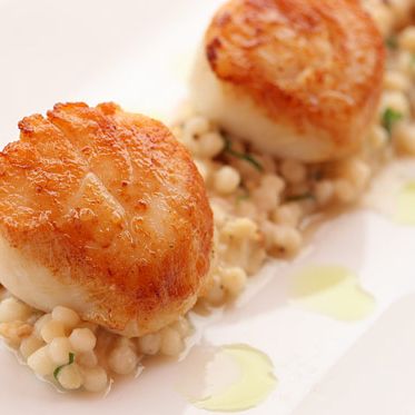 与葡萄柚和花椰菜一起