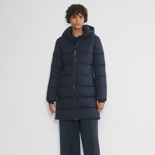 Aritzia Super Puff SuperSnug Puff Mid