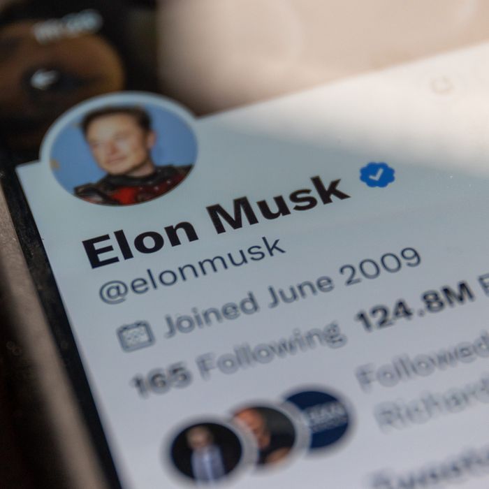 Elon Musk Rigged Twitter to Force Us to Read His Tweets