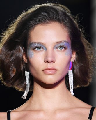 The Best Beauty Looks From Paris Fashion Week Spring 2021