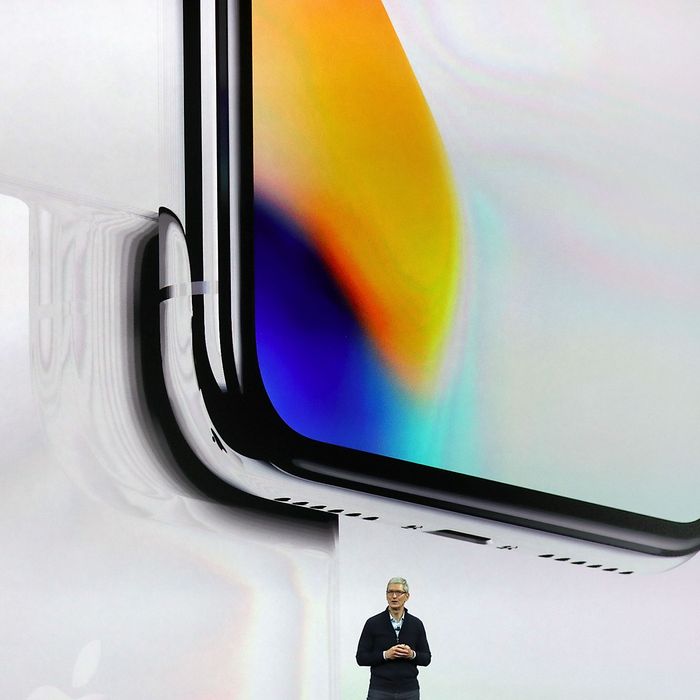 Apple Event Preview: Why Apple Wants the iPhone XS Max