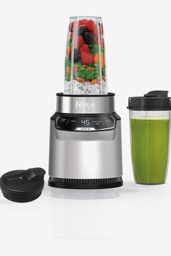 Ninja Nutri-Blender Pro con Auto-iQ y vasos y tapas con boquilla para llevar