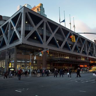 Operations Inside The Port Authority Bus Terminal