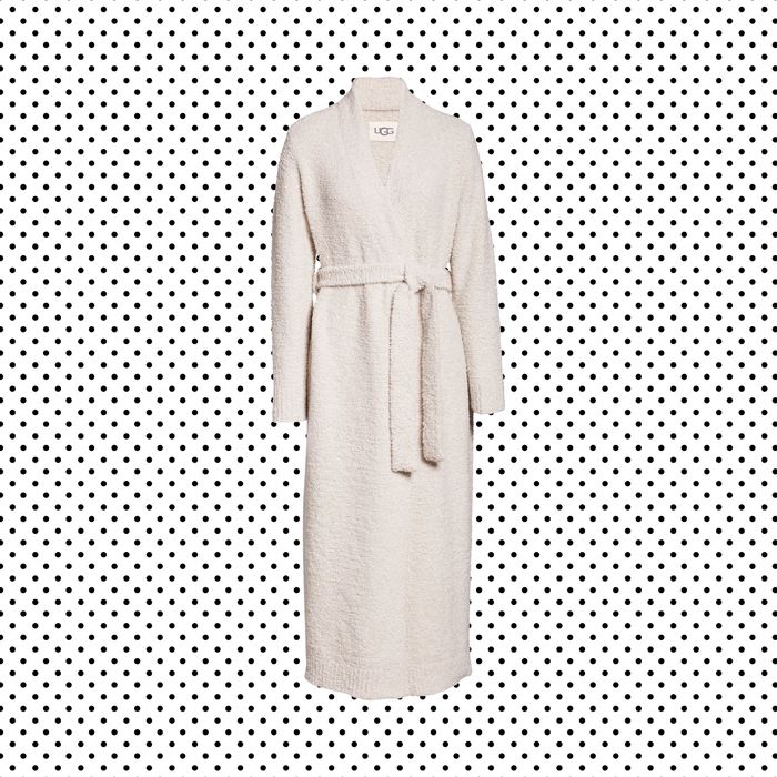 Best Bathrobes for Women featuring a gray robe on top of polka dot background.