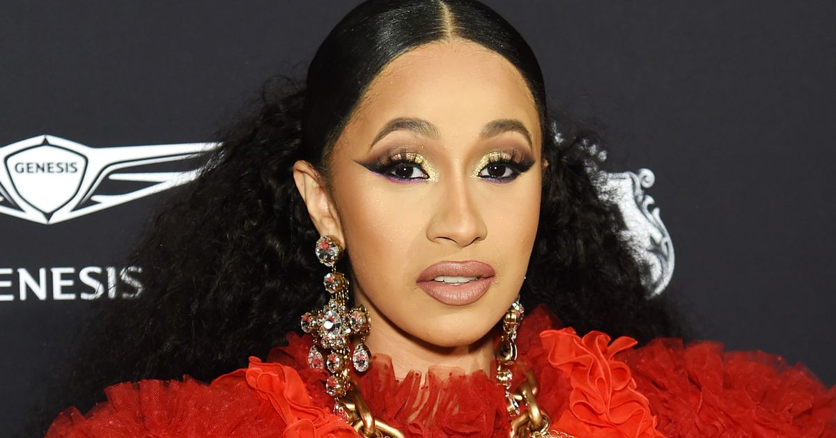 卡迪B (Cardi B) 和妮琪米娜 (Nicki Minaj) 在時裝週派對上差點打起來