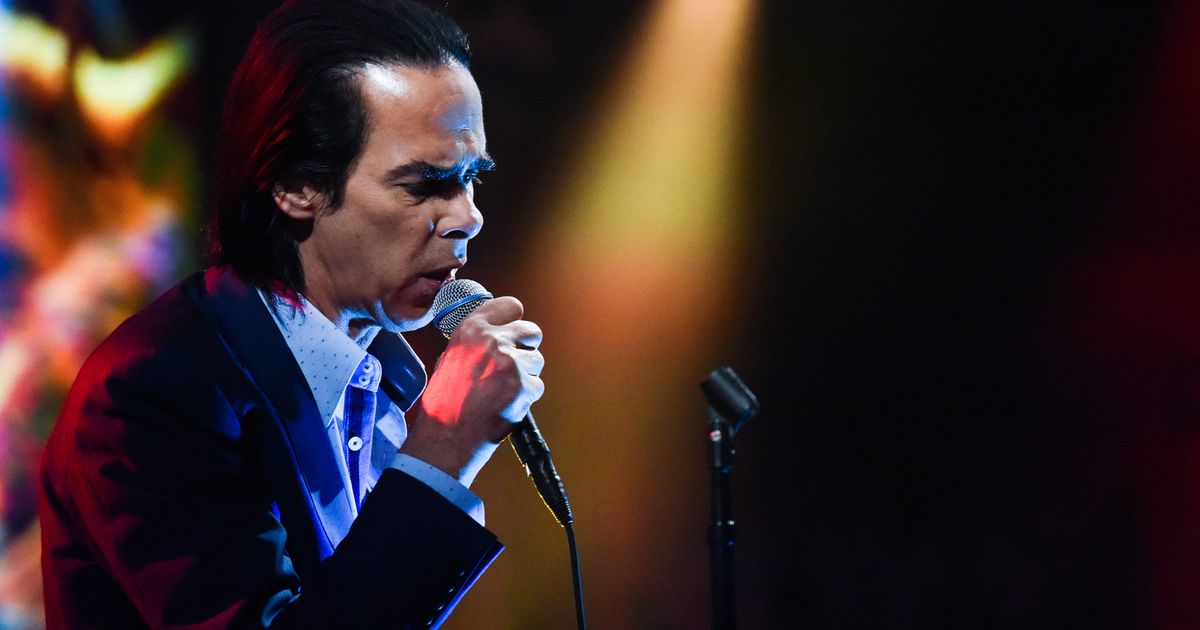 Nick Cave Brings Tales of Death and Loss to Beacon Theatre