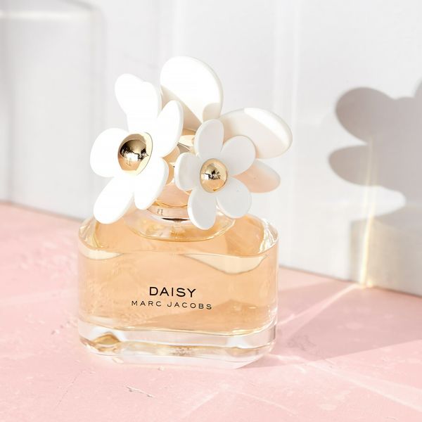 Marc Jacobs Daisy Eau De Toilette - 1.7 oz