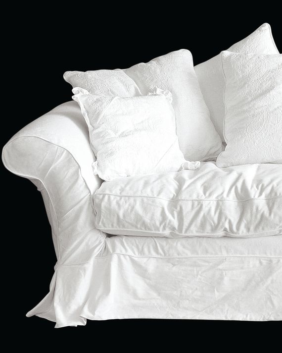 White Slipcovered Sofas Are Back In, Best Slipcover Sofa Company