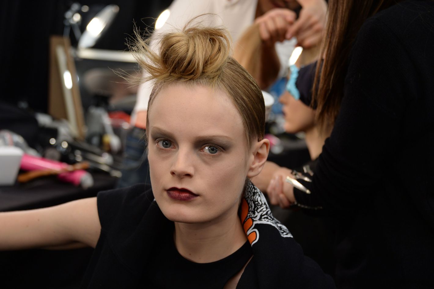 The Meaning Behind the Marc Jacobs Fall 2015 Beauty and Hair Looks