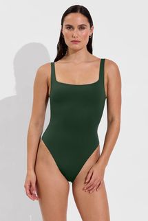 Left on Friday Streamline Suit