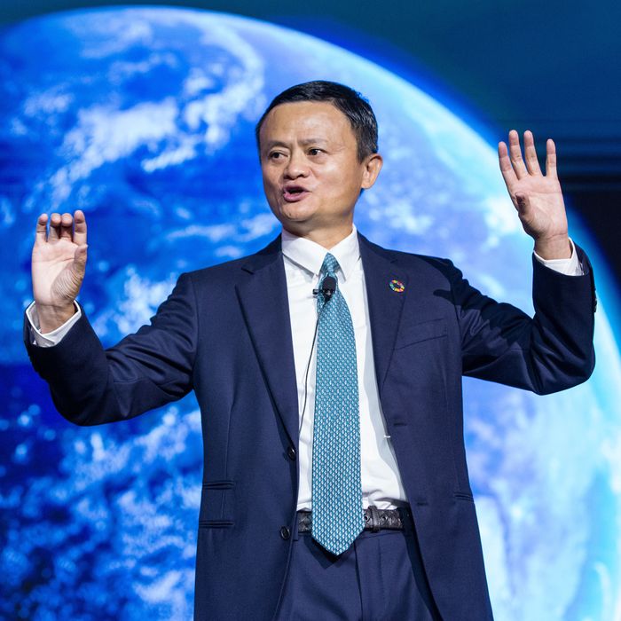 Alibaba Group Founder Jack Ma Short Biography and Success Story 