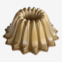 Nordic Ware Lotus Bundt Pan
