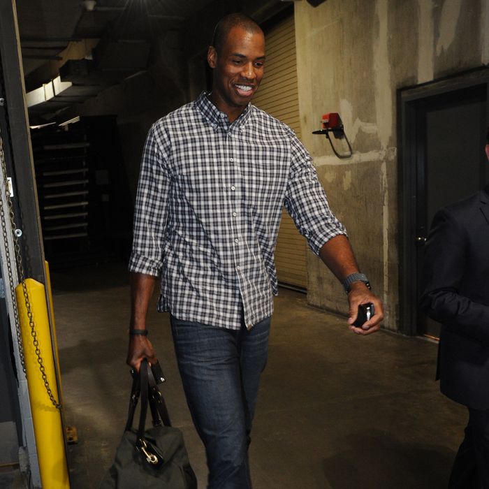 Post-game burgers for Jason Collins.
