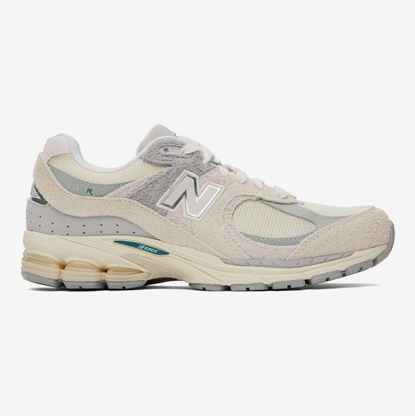 New Balance Gray 2002R Sneakers