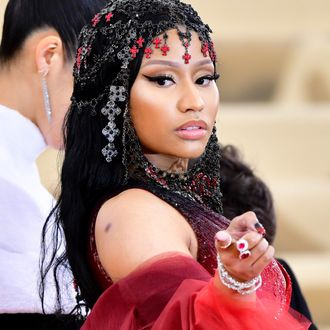 Nicki Minaj & Meek Mill's Relationship Moving Forward by Moving into Bev  Hills